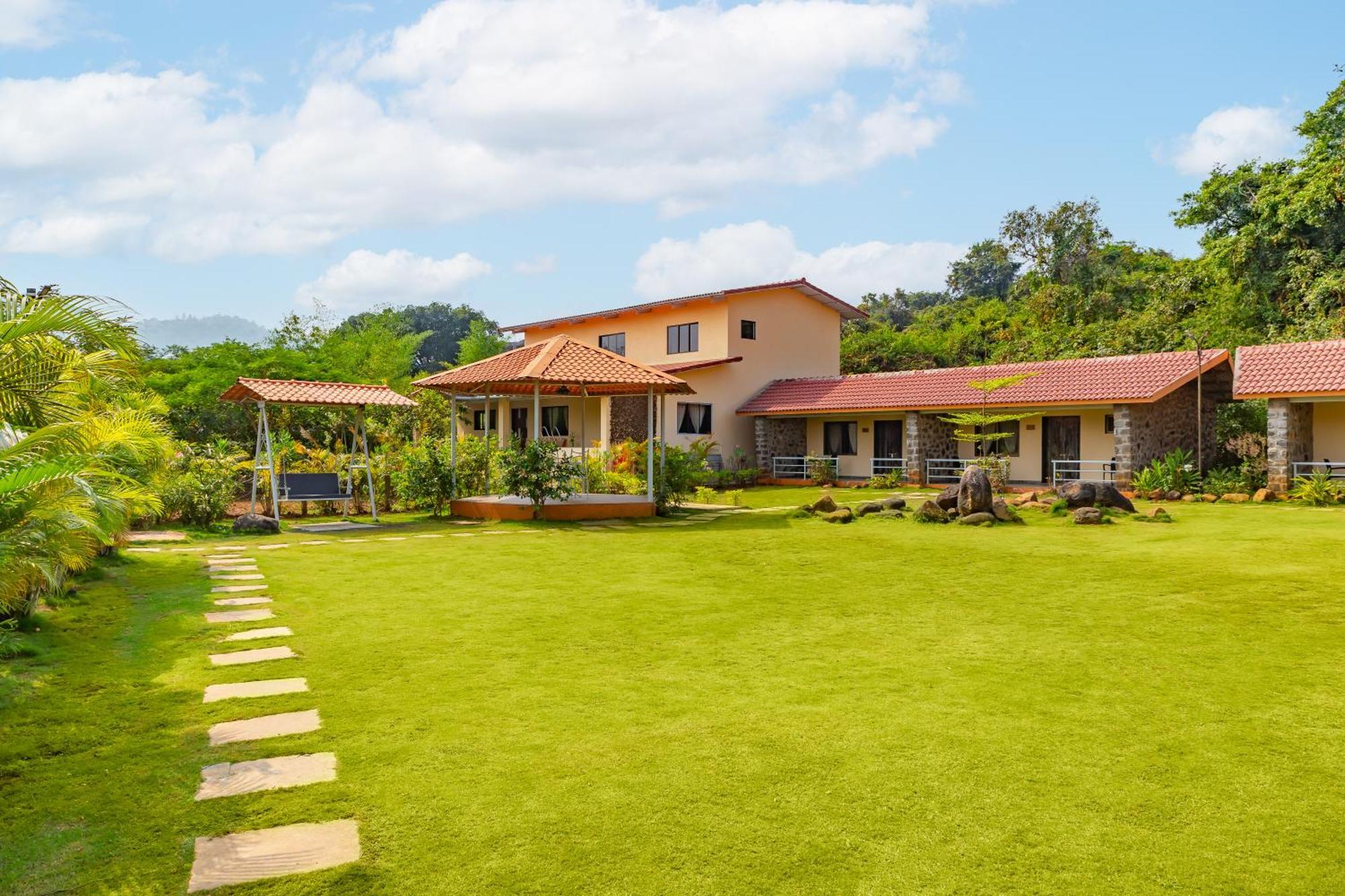 Casa Amora Lonavala Buitenkant foto