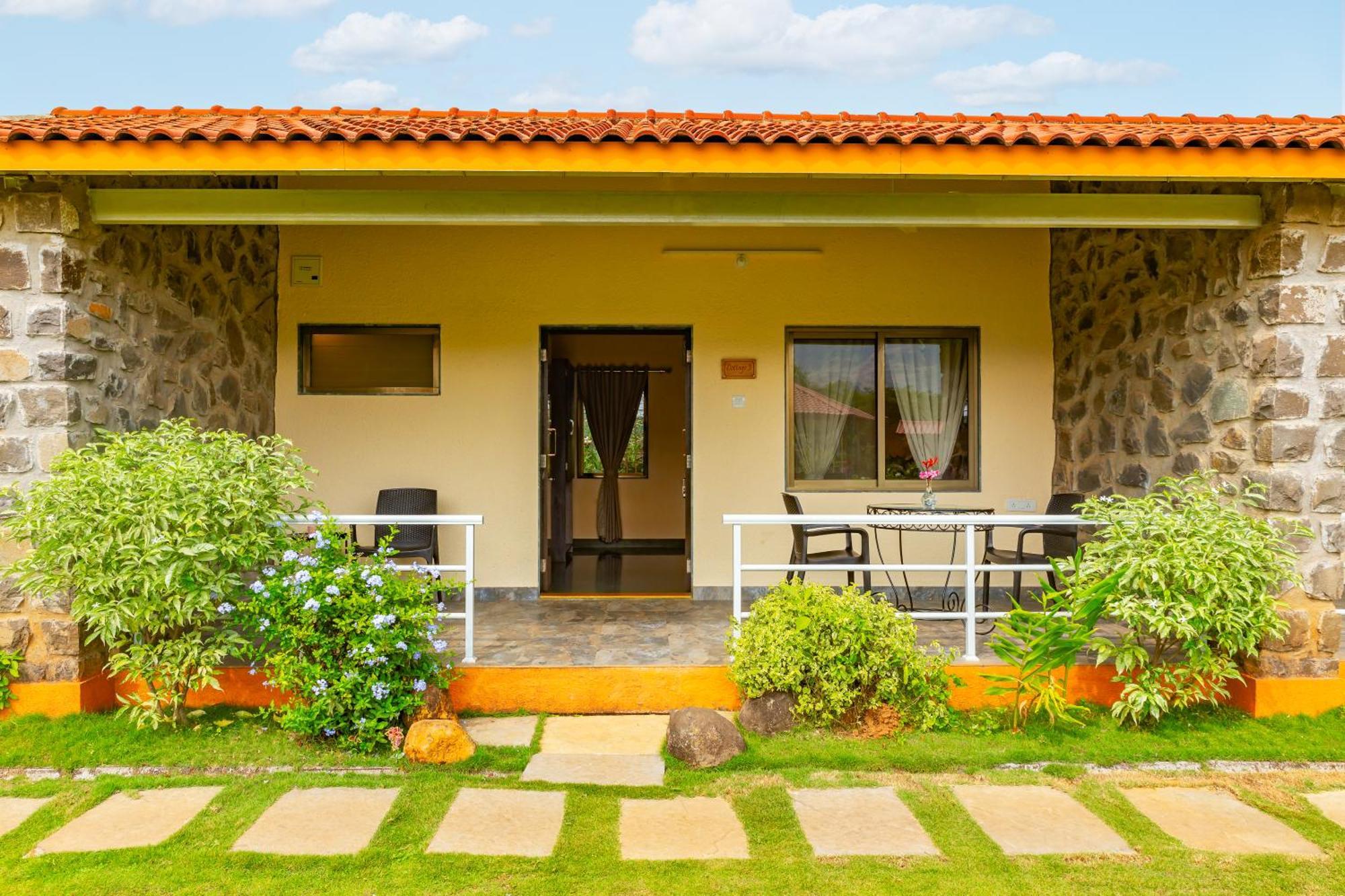 Casa Amora Lonavala Buitenkant foto