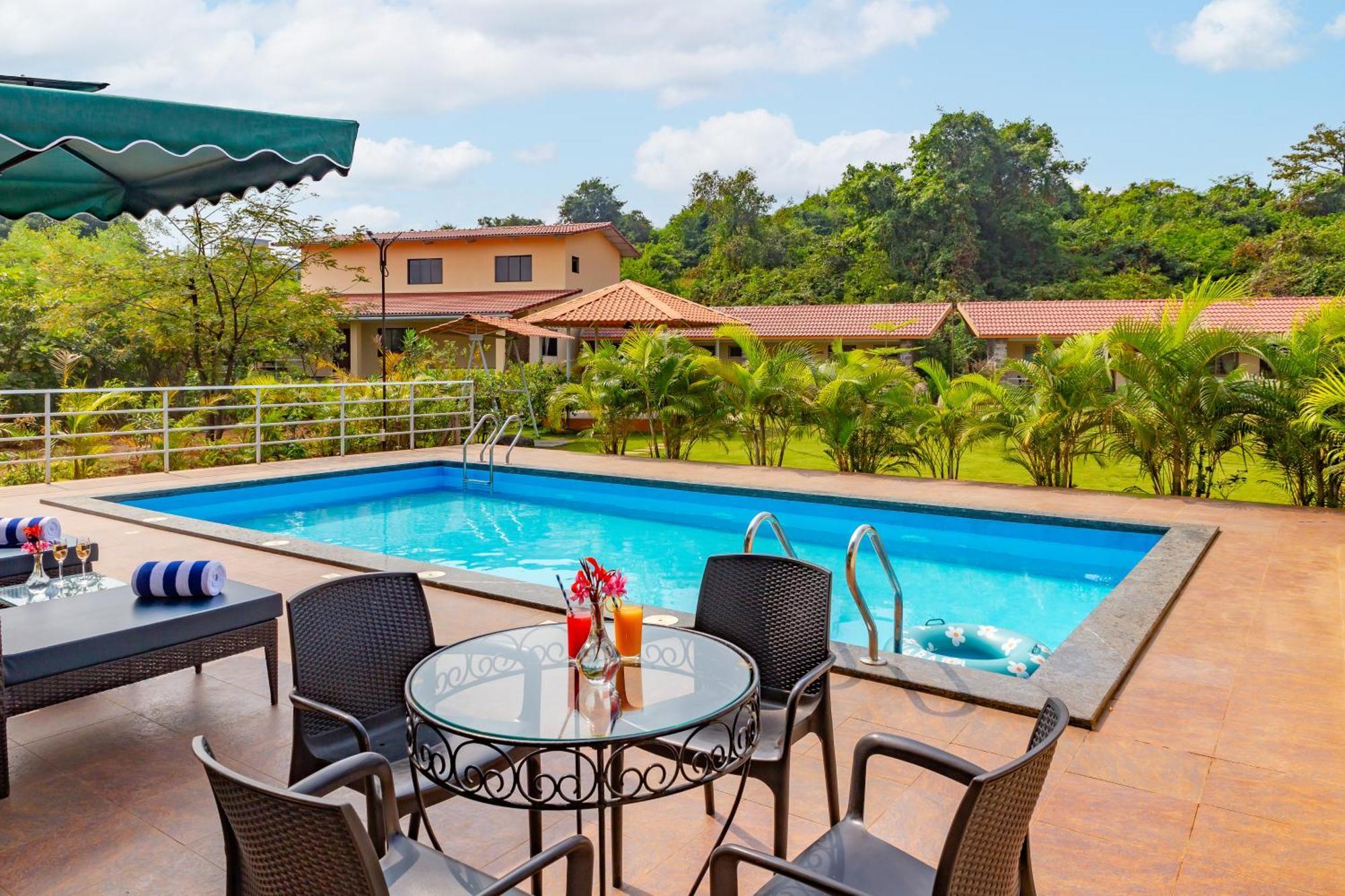 Casa Amora Lonavala Buitenkant foto